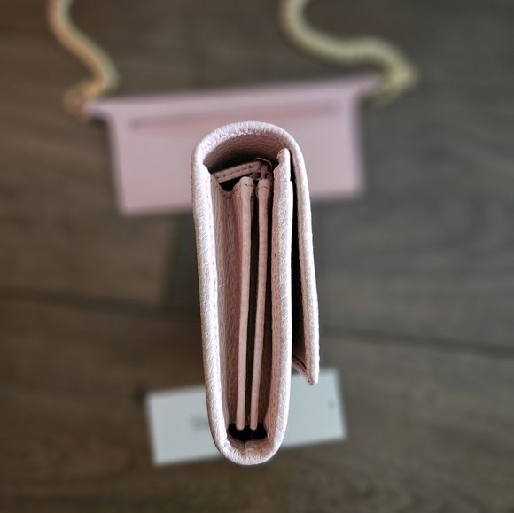 Gucci Garden GG Marmont butterfly continental wallet on chain - Picture 9 of 16